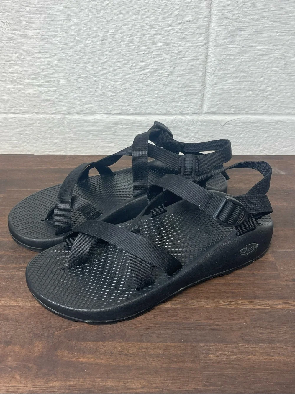 Chaco Z/1 Classic Sandals Men’s Size 10 Black Adjustable Outdoor Hiking Sandals